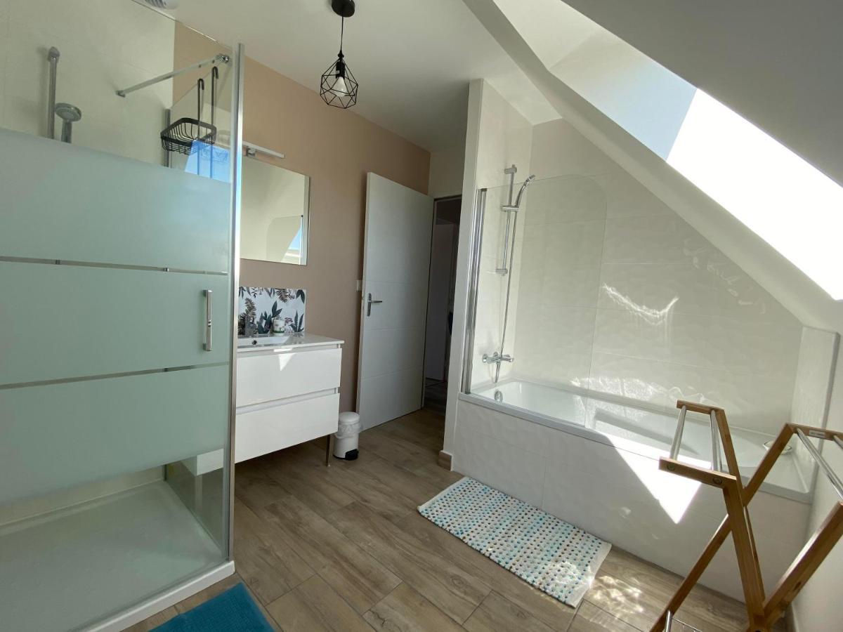 Maison de vacances à Sarzeau à 5 min de la plage à pieds Esterno foto